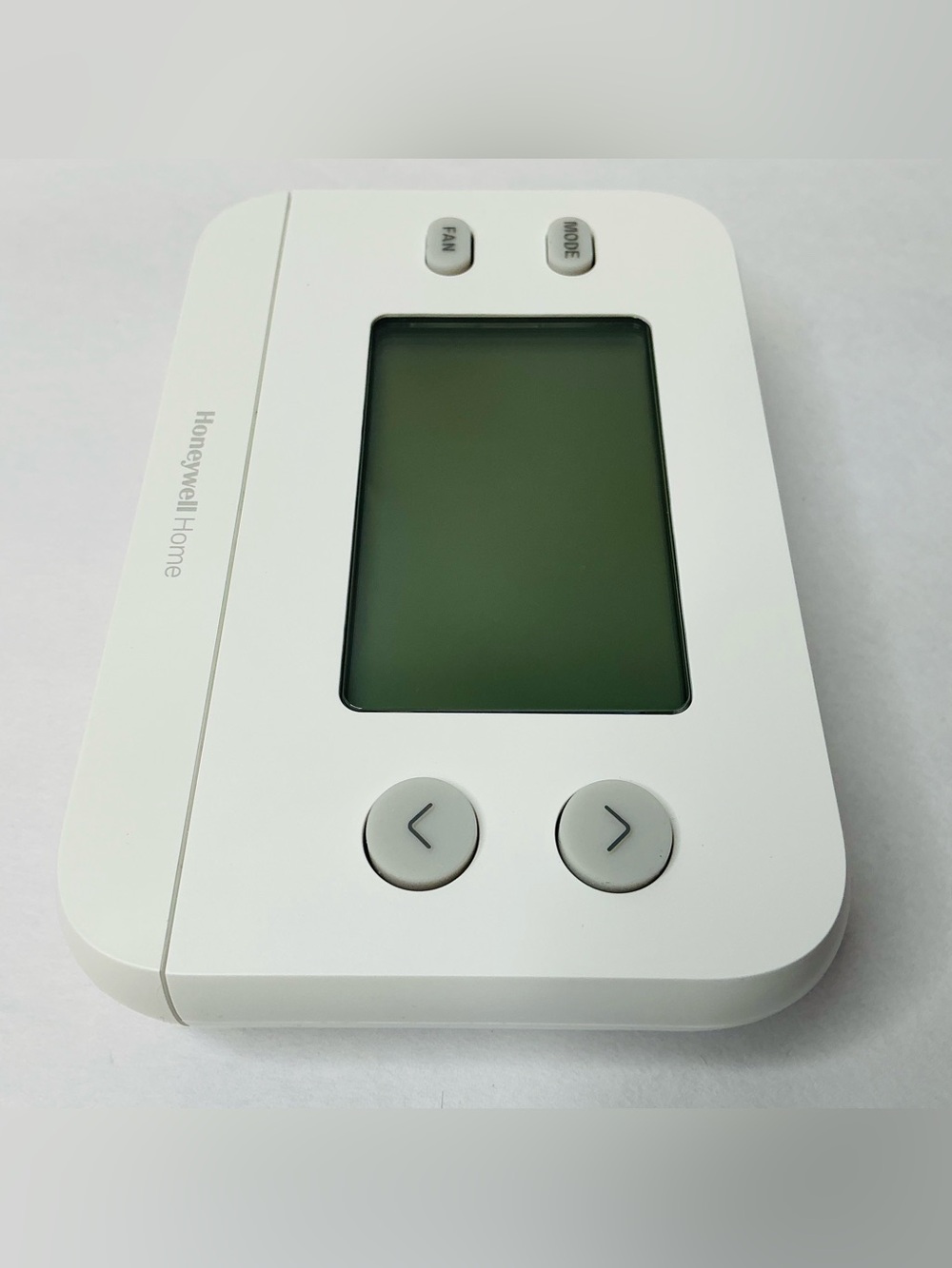 Honeywell Home X1N Non-Programmable Thermostat, Single-Stage, 1 Heat/1 Cool - Picture 9 of 12